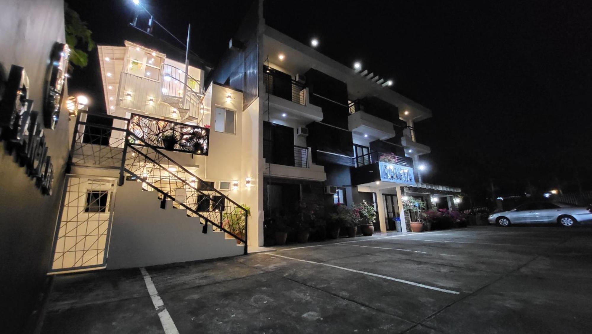 Rangya Hotel Tagaytay City Exterior foto