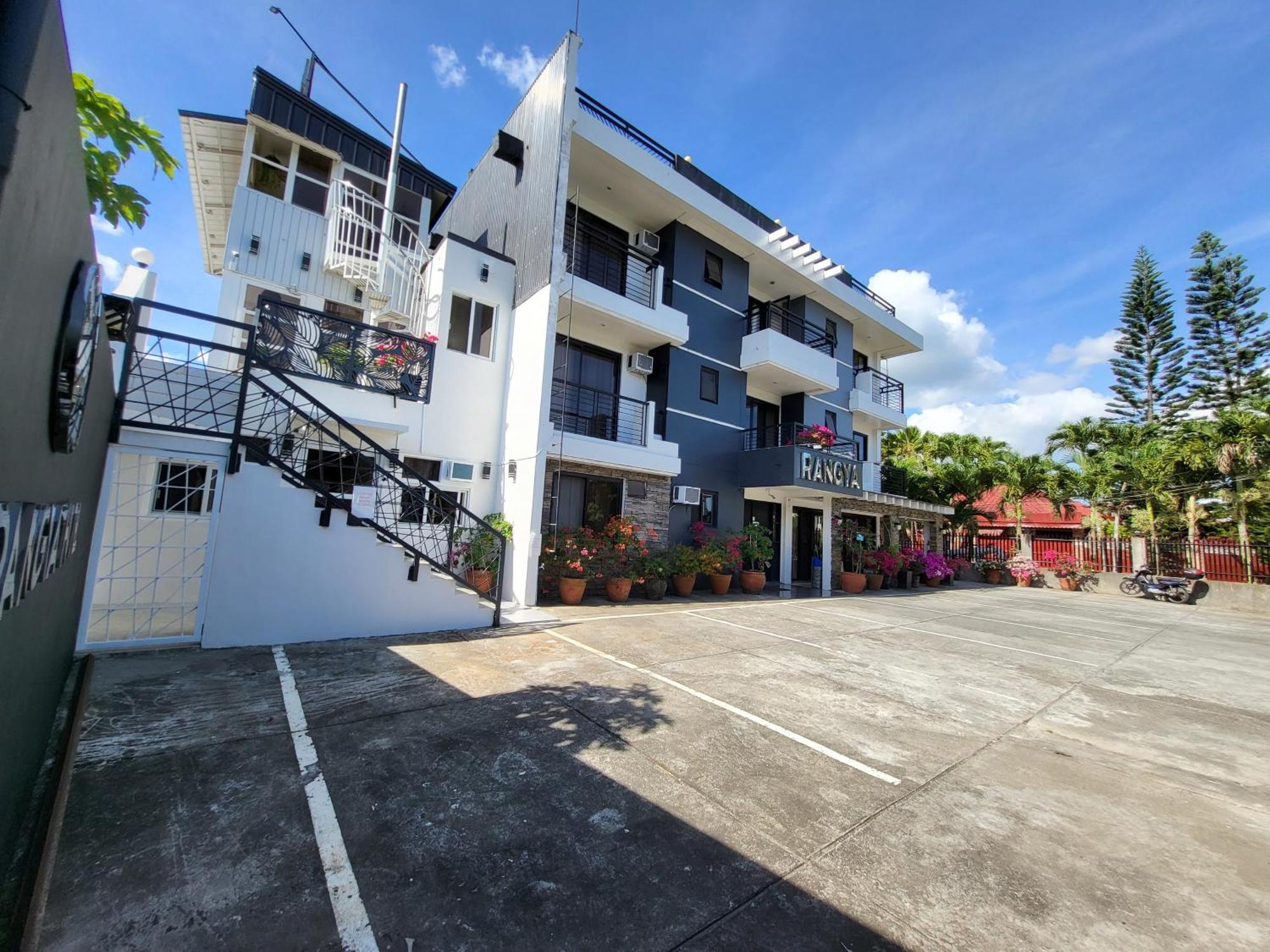 Rangya Hotel Tagaytay City Exterior foto